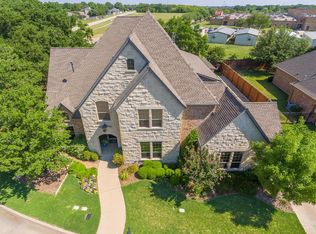 2607 Featherstone Ct, Arlington, TX 76001