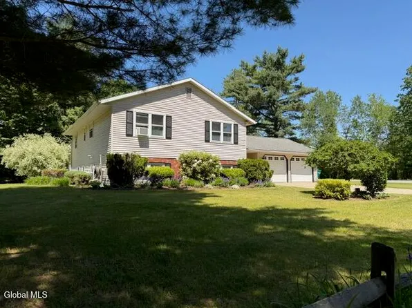 1 Ferriss Drive, Queensbury, NY 12804