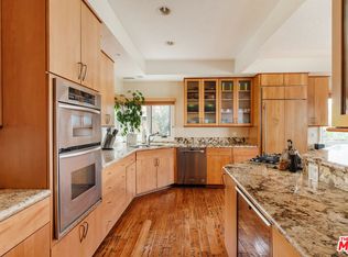 2208 Westridge Rd, Los Angeles, CA 90049