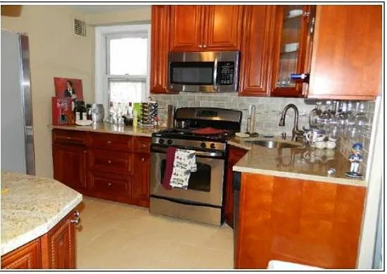 Sold by Hatuka Properties | media 41