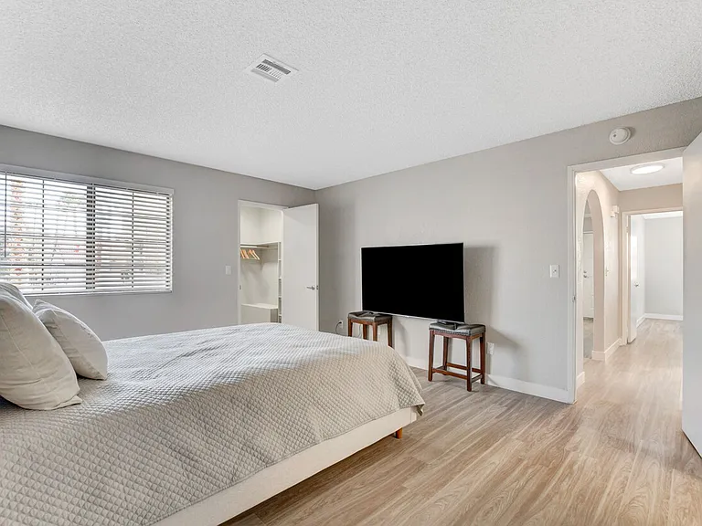 Talesai Apartments — Photo 17