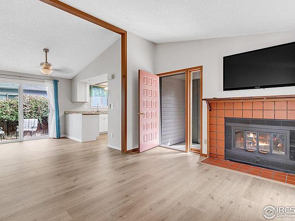 5th image of 2852 Troxell Ave