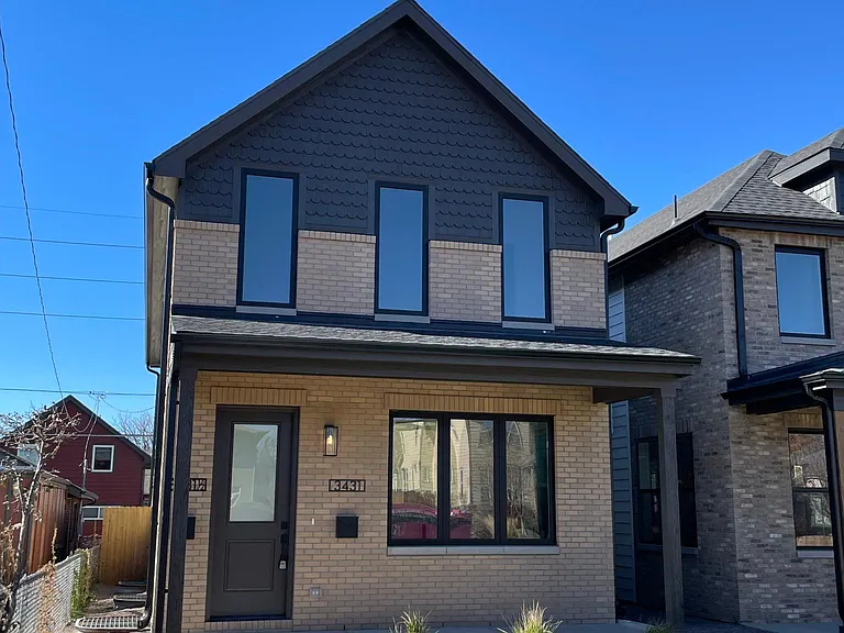 3431 1/2 N Columbine St — Photo 1