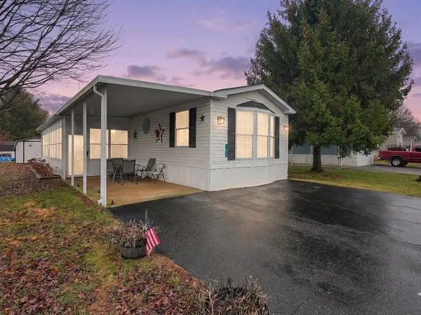 159 Cedar Cv, Ashville, OH 43103