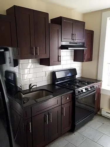 759 Highland Ave Photo 1