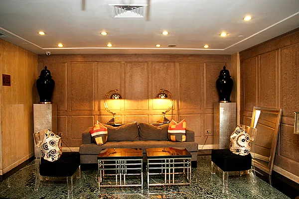 Rented by Vision Group | media 36