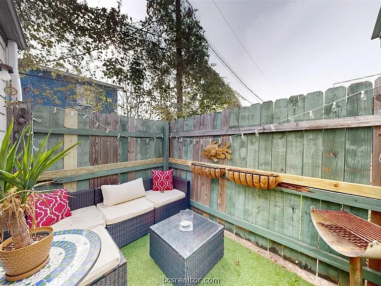 725 Peppertree Dr #22 — Photo 18