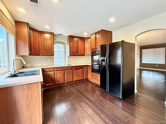 3rd image of 2263 Quartz Street