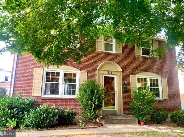 216 Wickford Rd, Havertown, PA 19083