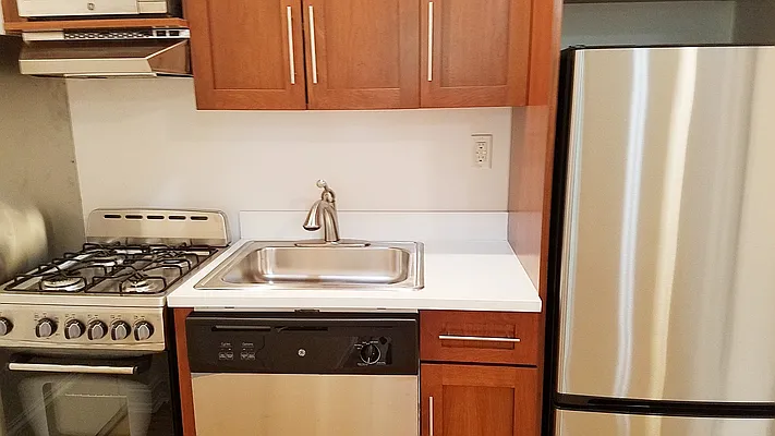 Rented by Corcoran | media 7