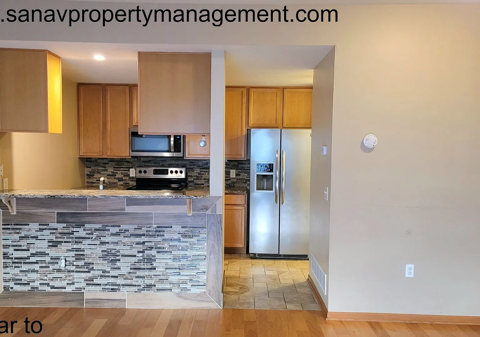 Welcome Home - Townhome in PRIME Location — Photo 4