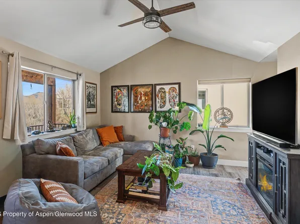 157 Willow Cir, Rifle, CO 81650