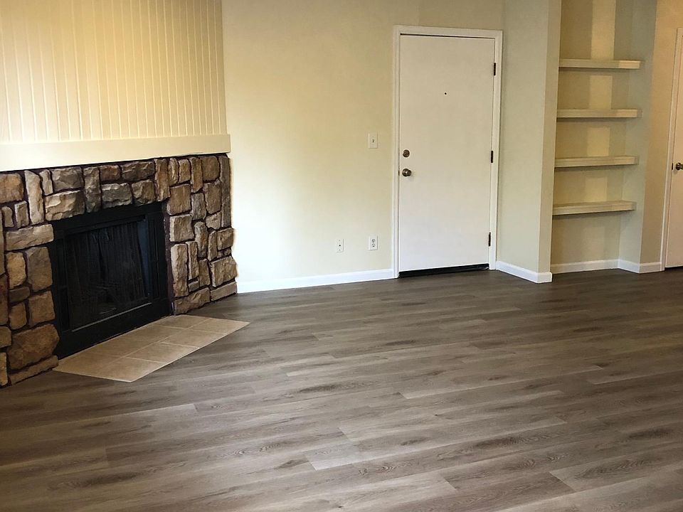 Living room with fireplace