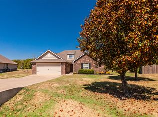 9165 E Pamela Rd, Claremore, OK 74019