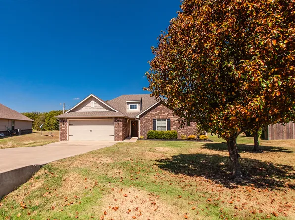 9165 E Pamela Rd, Claremore, OK 74019