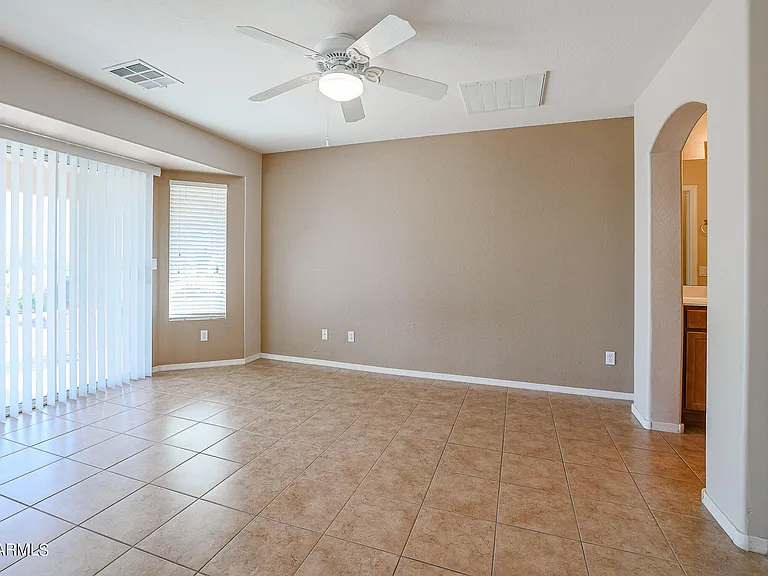 23339 W Twilight Trl — Photo 7