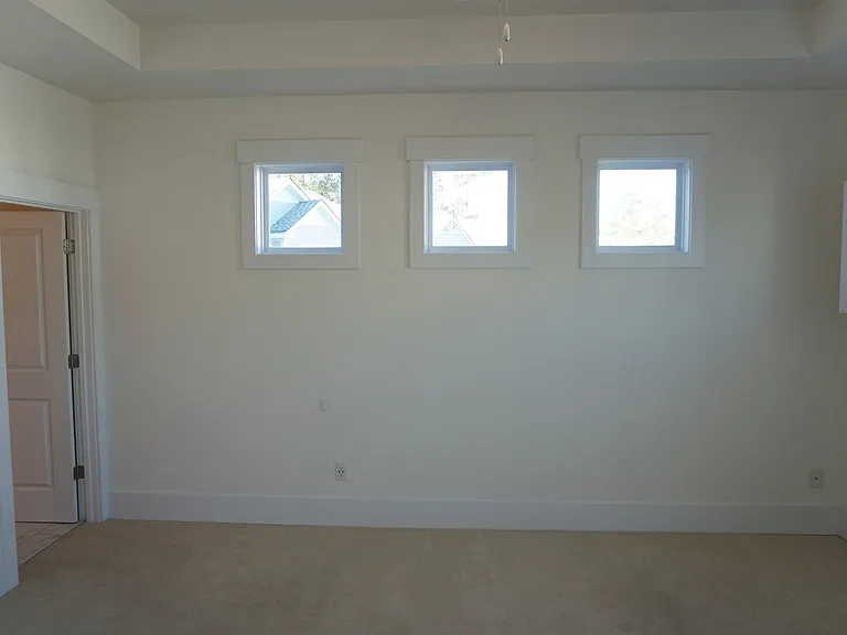 4032 Tamarisk Ln — Photo 34
