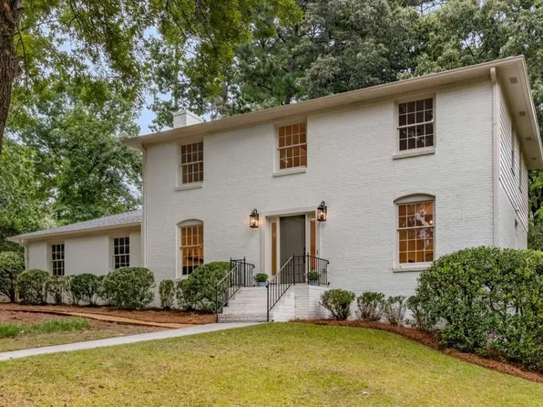 5453 N Peachtree Rd, Atlanta, GA 30338