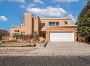 7496 Sagebrush Rd, Santa Fe, NM 87507