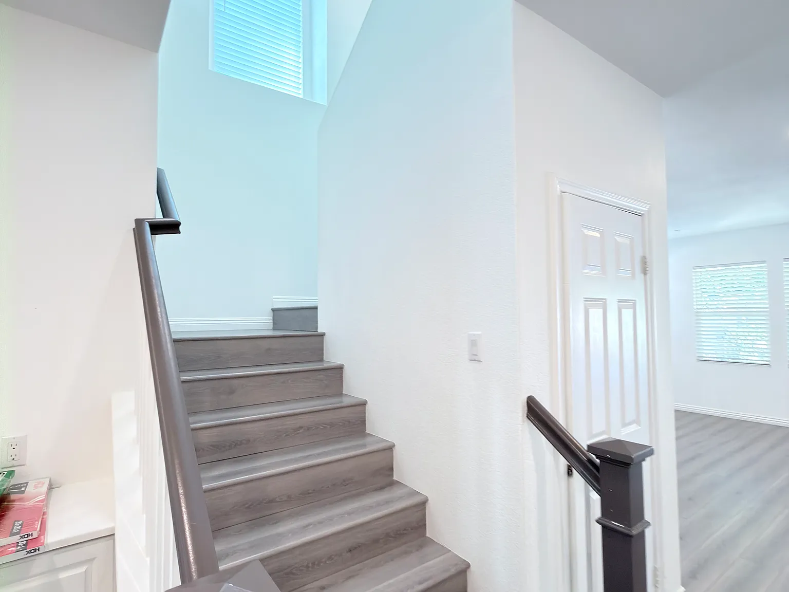 4 bed, 3.5 bath, 2403 sqft, $3,700 — Photo 3