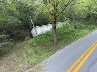 12326 River Front Rd, Belfry, KY 41514