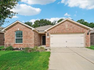 1904 Fairbanks Dr, Princeton, TX 75407