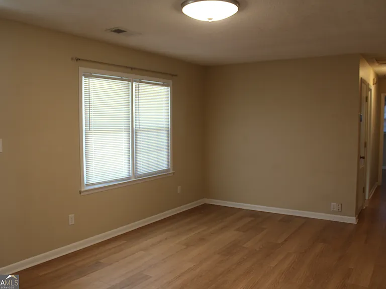 128 Sandy Way — Photo 6