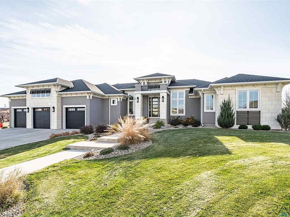 1st image of 2805 W Leighton Cir