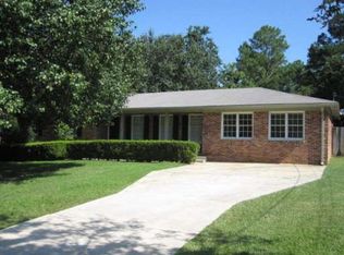 1208 Kimberly Dr, Valdosta, GA 31602