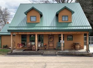217 Chalk Hill Ohiopyle Rd, Ohiopyle, PA 15470