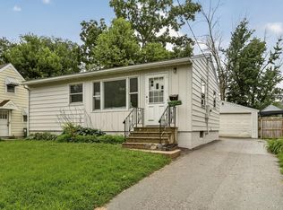 1520 5th St NE, Rochester, MN 55906