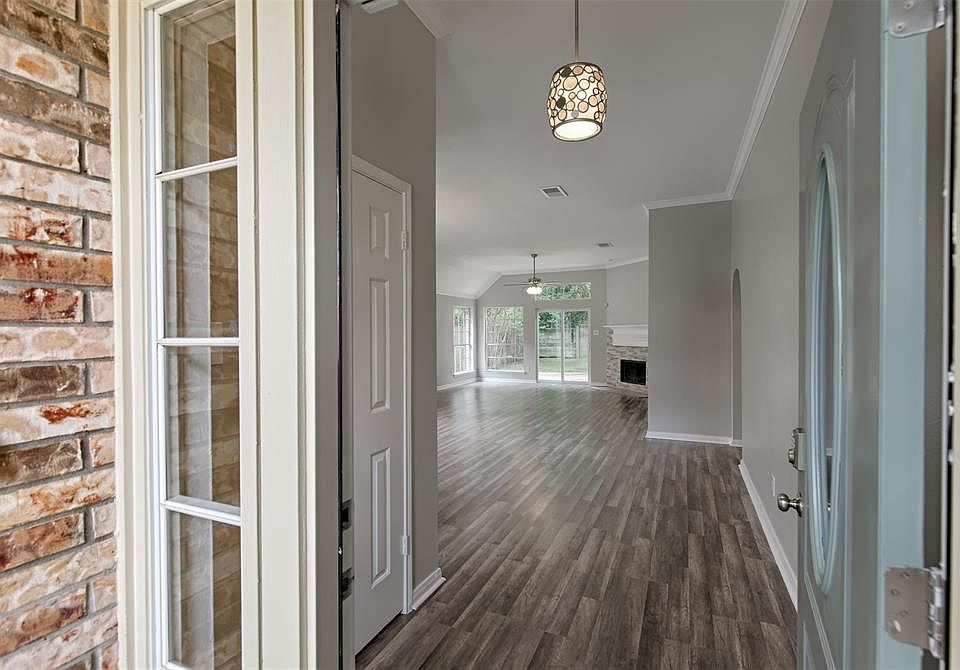 1st image of 4230 Mountain Peak Way