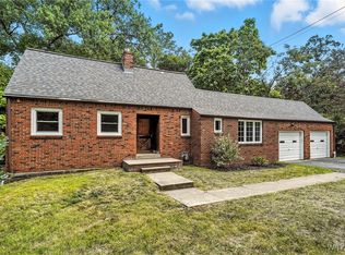 5061 Ellicott Rd, Orchard park, NY 14127