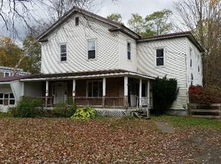 24 Grove St, Morris, NY 13808
