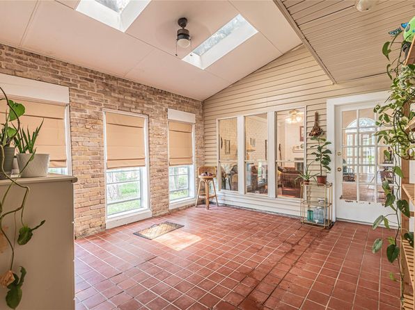 2236 Par Ln, Richmond, TX 77469