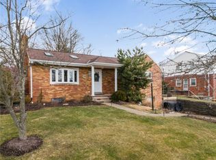 1249 Cocker Dr, Bethel Park, PA