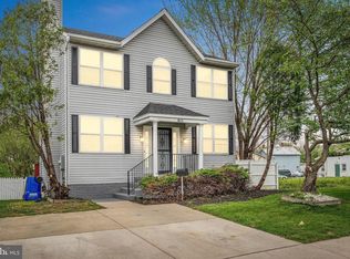 611 8th St, Laurel, MD 20707