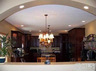 716 Willow Creek Rd, Escanaba, MI 49829