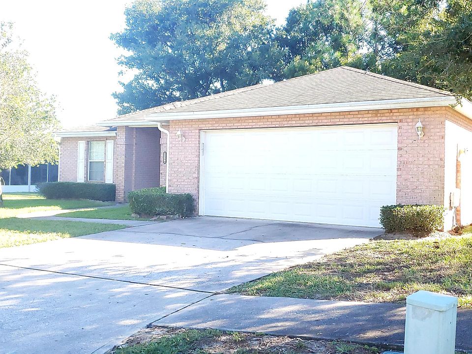1st image of 12294 Bucks Harbor Dr N