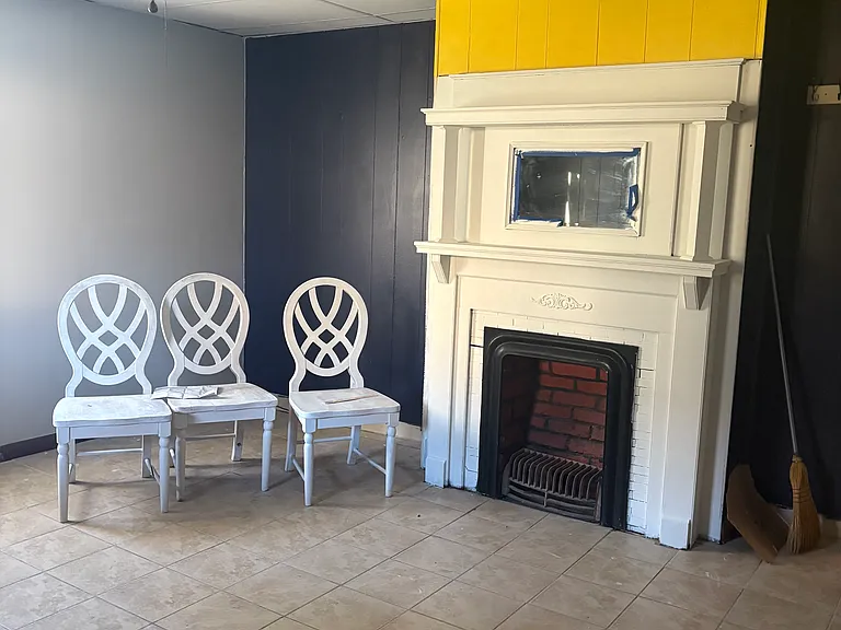 841 Stewart St #A — Photo 4