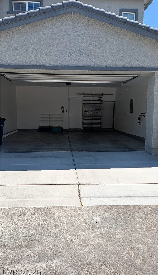 2 bed, 2.5 bath, 1342 sqft, $1,900 — Photo 4