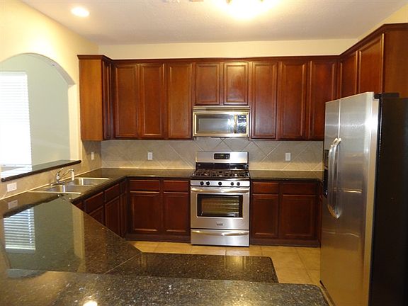 3rd image of 636 29th Ave N #0