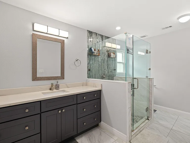 2114 Briargreen Dr — Photo 28