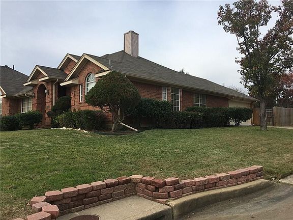 2nd image of 1234 Holly Hill Dr