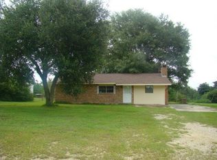 1518 W Union Rd, Picayune, MS 39466