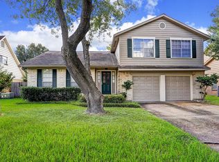 11715 Dorrance Ln, Meadows Place, TX 77477