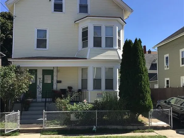 55-57 Cole St, Pawtucket, RI 02860