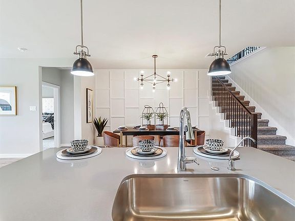 5th image of 3131 Langley Bend Ln
