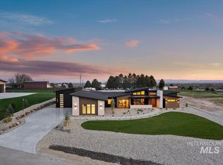 8085 Quail Hollow Dr, Middleton, ID 83644
