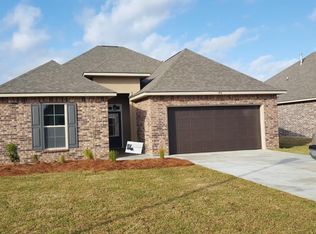 1938 Owen Dr, Lake Charles, LA 70607